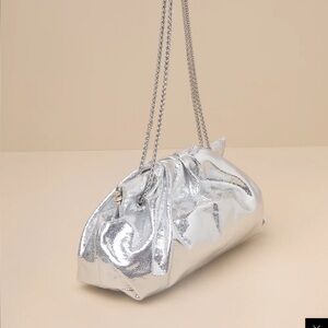 NWT Lulu’s Evalline Silver Metallic Shoulder Bag